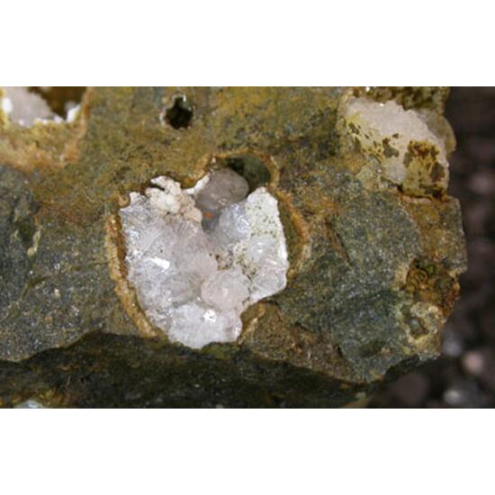 Ferrierite-Na
