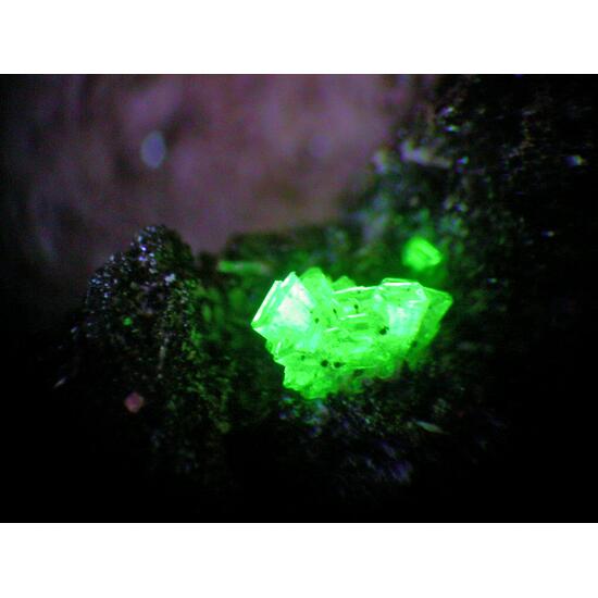 Bainbridgeite-(YCe) Gaidonnayite & Hilairite