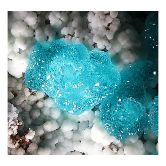 Alumino Adamite