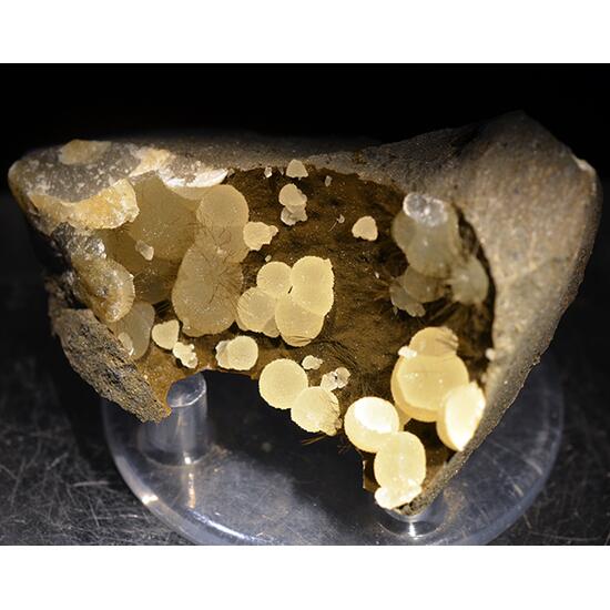 Vonsenite & Calcite