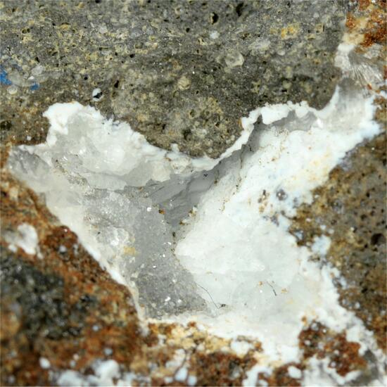 Chabazite-Na Var Herschelite