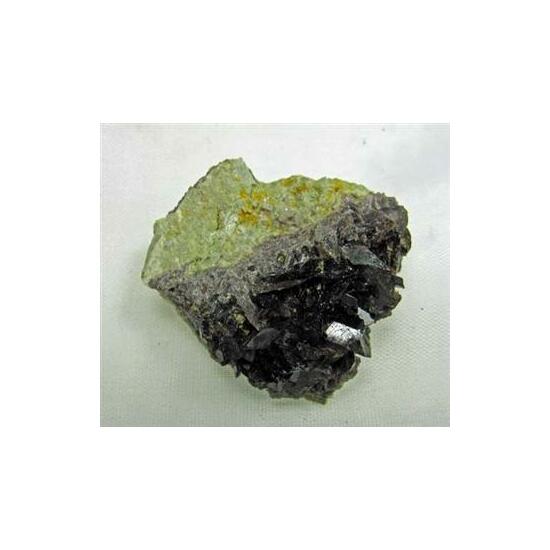 Axinite-(Fe)