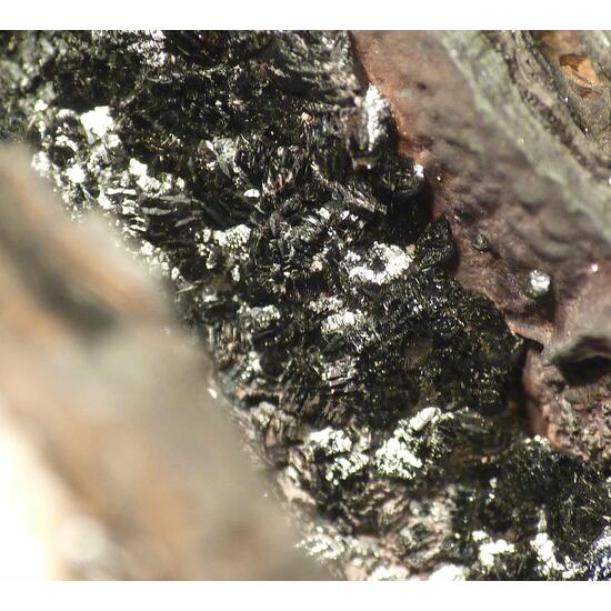 Groutite