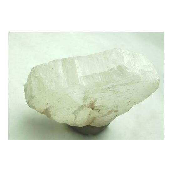 Beryllonite