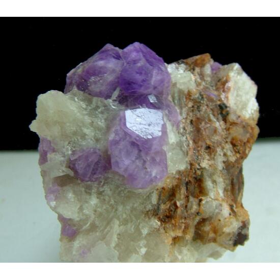 Sodalite Var Hackmanite With Winchite