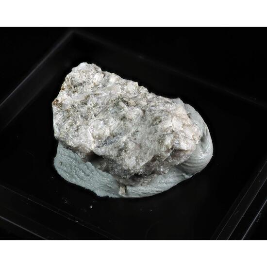 Searlesite