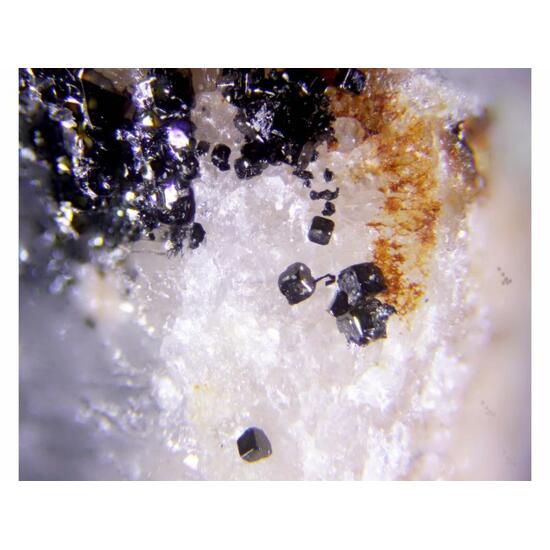 Scrutinyite & Murdochite
