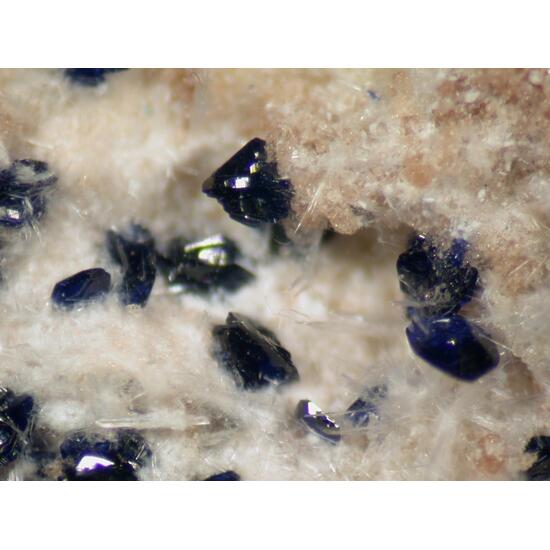 Stringhamite & Xonotlite