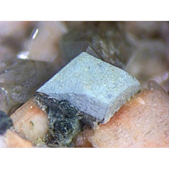 Gadolinite-(Y)