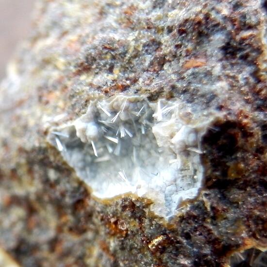 Offretite