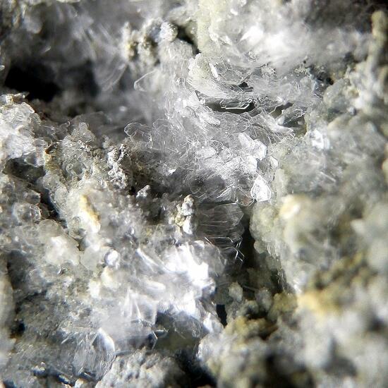 Sassolite