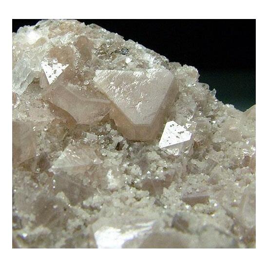Apophyllite & Magnetite