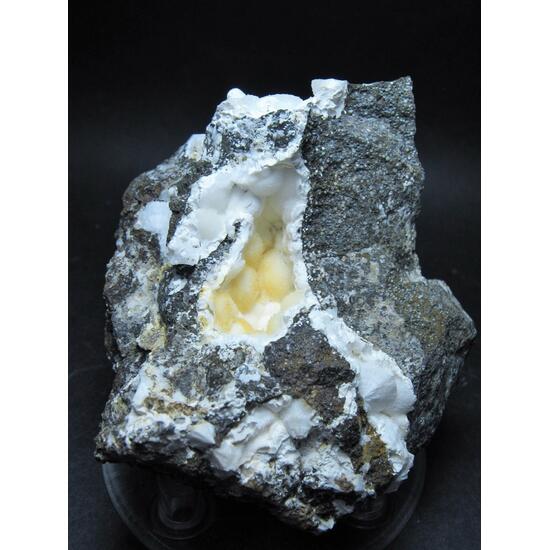 Natrolite & Tetranatrolite