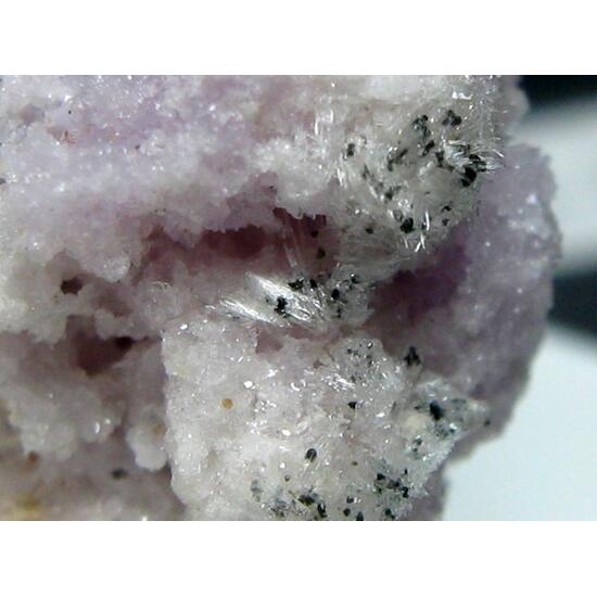 Aluminocoquimbite
