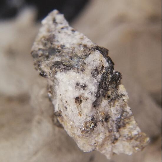 Maskelynite