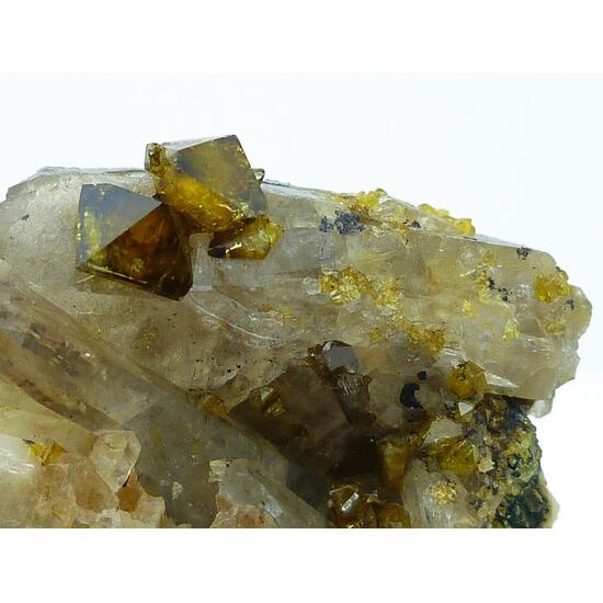 Xenotime-(Y) & Quartz
